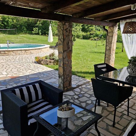 Holiday House Vuki Nedeščina Exteriér fotografie